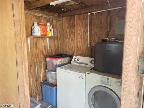 1104 Gulf St, Moore Haven FL - photo 18 of 26
