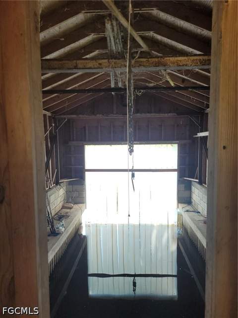 1104 Gulf St, Moore Haven FL - photo 19 of 26