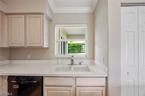 1529 Junior Ct, Lehigh Acres FL - photo 10 of 37
