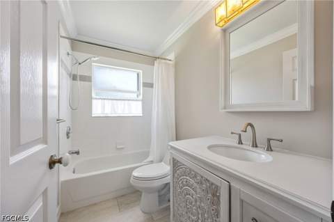 1529 Junior Ct, Lehigh Acres FL - photo 13 of 37