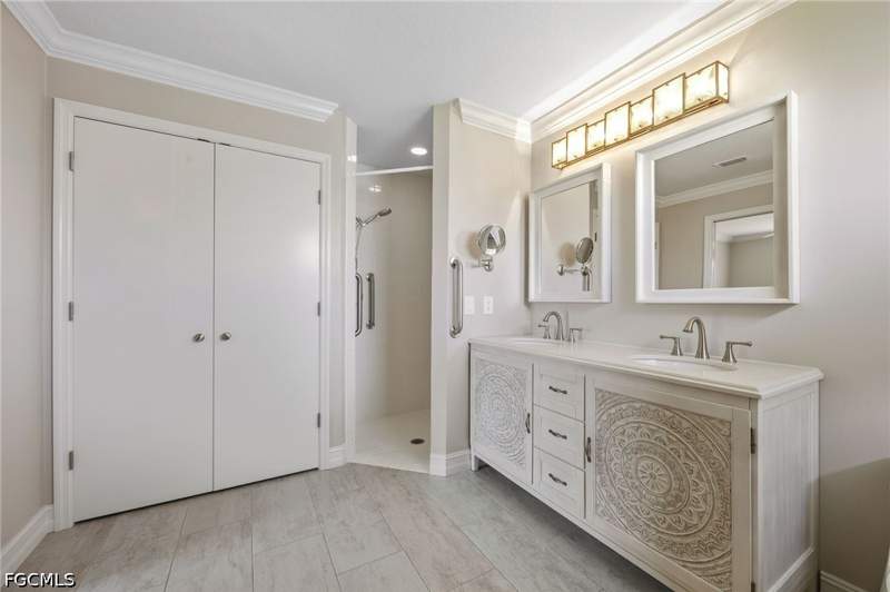 3 bedroom SingleFamilyResidence at 1529 Junior Ct, Varsity Lakes, Lehigh Acres — photo 4