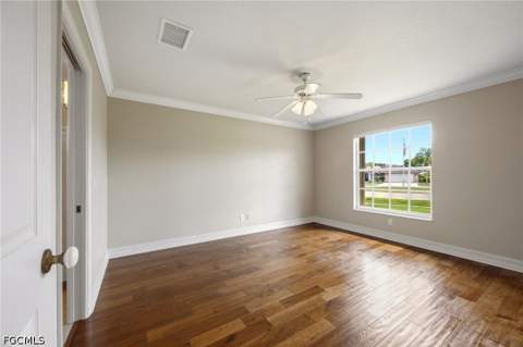 1529 Junior Ct, Lehigh Acres FL - photo 8 of 37