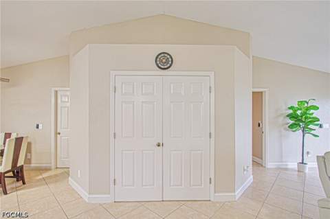 1301 SW 11th St, Cape Coral FL - photo 10 of 27