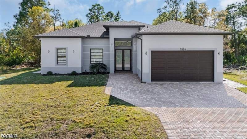 3 bedroom SingleFamilyResidence at 1504 E 6th St, Lehigh Estates, Lehigh Acres — photo 5