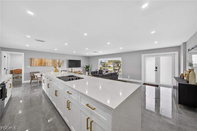 3 bedroom SingleFamilyResidence at 1741 SE 29th Ln, Cape Coral, Cape Coral — photo 5