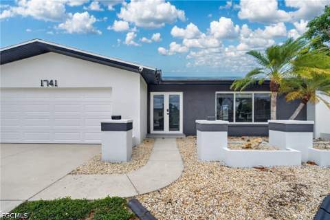 1741 SE 29th Ln, Cape Coral FL - photo 7 of 41
