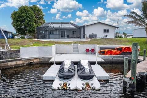 1741 SE 29th Ln, Cape Coral FL - photo 8 of 41