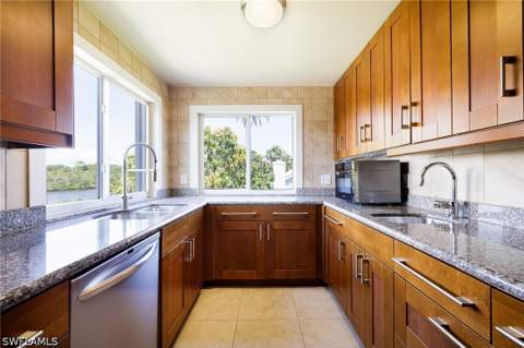 3968 Aloha Ln, Bonita Springs FL - photo 14 of 46