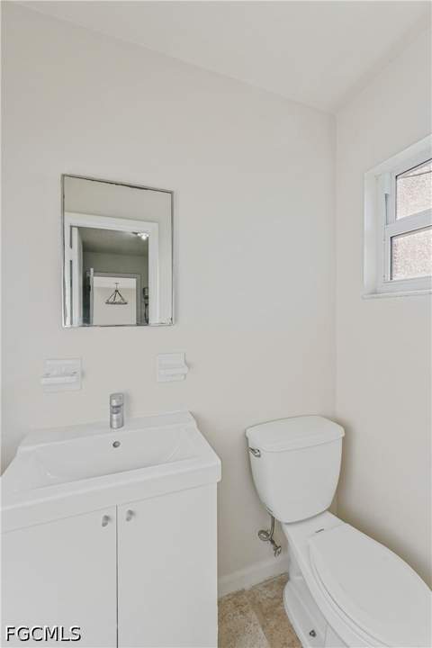 208 Norwich Ave, Lehigh Acres FL - photo 10 of 23