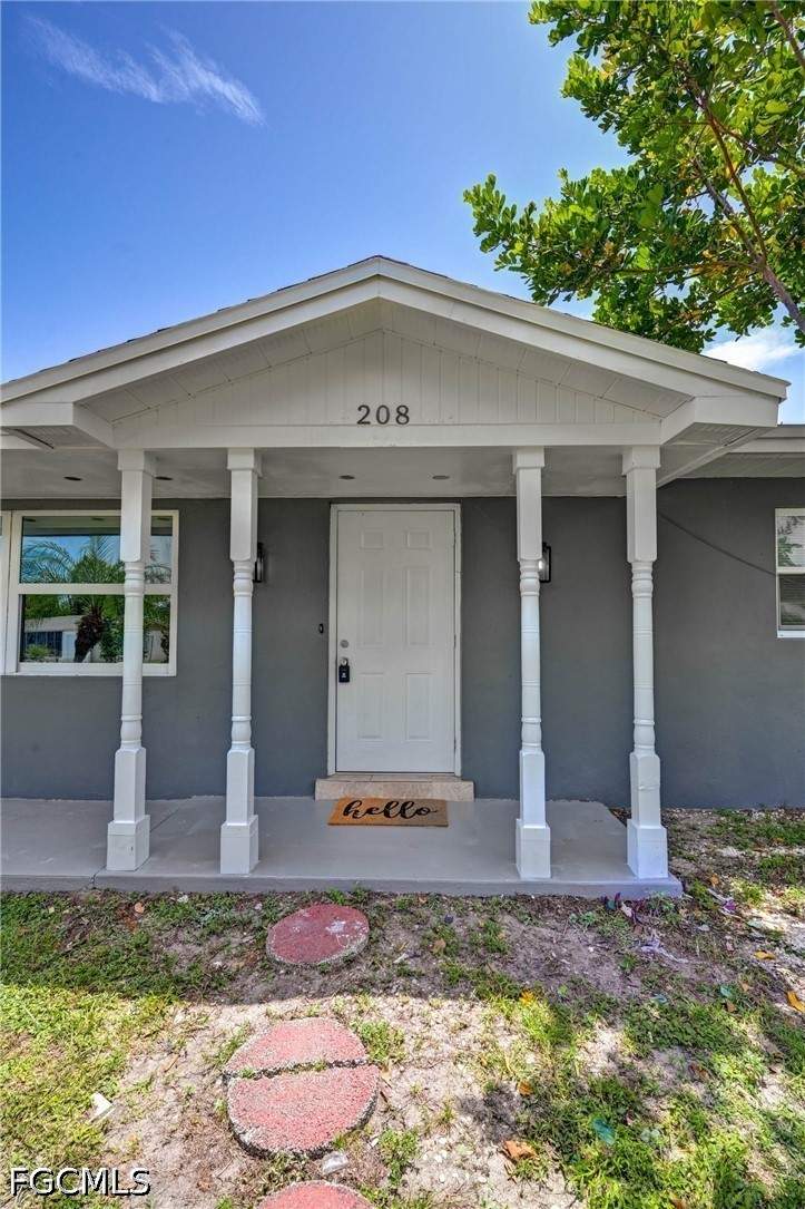 3 bedroom SingleFamilyResidence at 208 Norwich Ave, Lehigh Acres, Lehigh Acres — photo 3