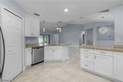 1012 Calvin Ave, Lehigh Acres FL - photo 10 of 39
