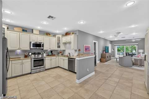 740 5th Ave N, Naples FL - photo 10 of 43