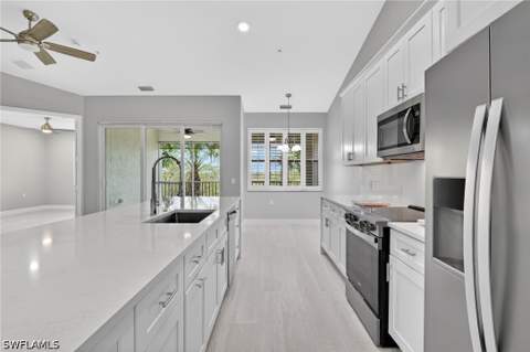 4655 Hawks Nest Way 202, Naples FL - photo 18 of 40