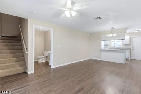 5257 Leeds Rd, Fort Myers FL - photo 6 of 30