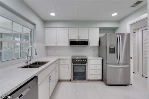 4100 Lakewood Blvd F30, Naples FL - photo 12 of 20