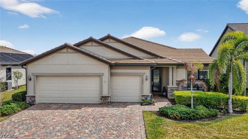 3 bedroom SingleFamilyResidence at 11279 Thurston Chase, Bridgetown, Fort Myers — photo 1