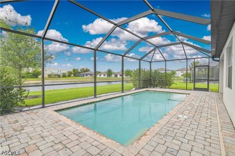 10792 Firebush Cir, North Fort Myers FL - photo 16 of 35