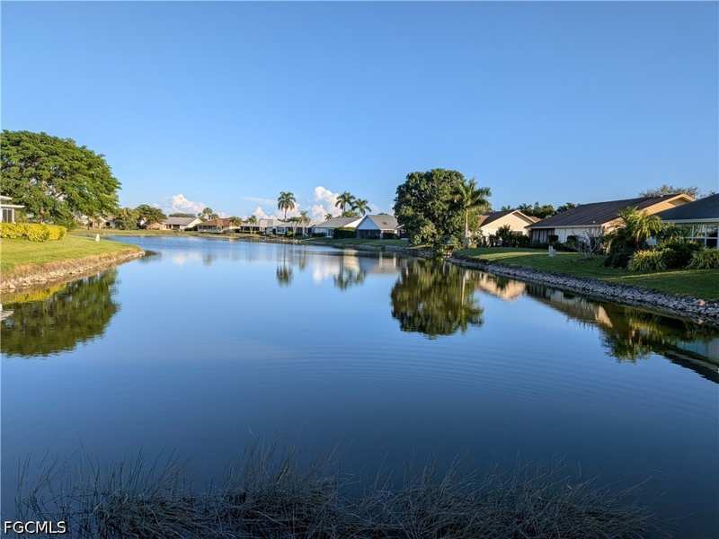 3 bedroom SingleFamilyResidence at 104 Fleur De Lis Ln, Riviera Colony Golf Estates, Naples — photo 1
