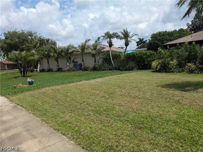 3 bedroom SingleFamilyResidence at 104 Fleur De Lis Ln, Riviera Colony Golf Estates, Naples — photo 4