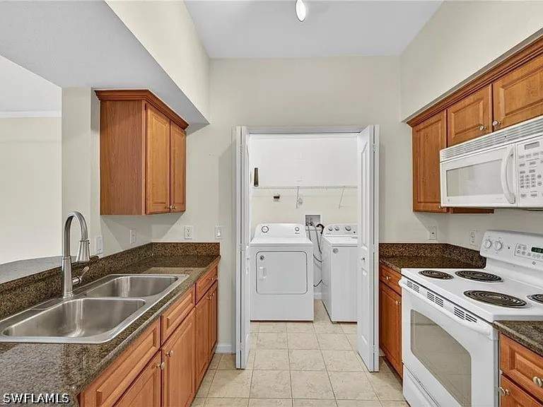 3 bedroom Condominium at 13010 Positano Cir 108, Positano Place, Naples — photo 4