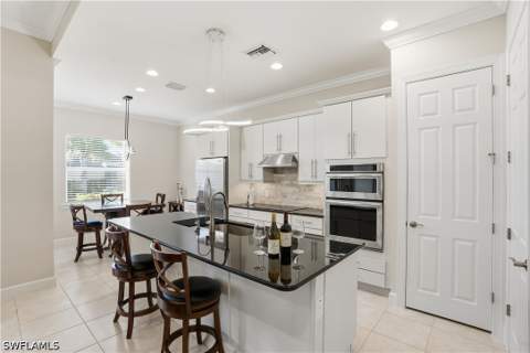 9328 Fieldstone Ln, Naples FL - photo 9 of 40