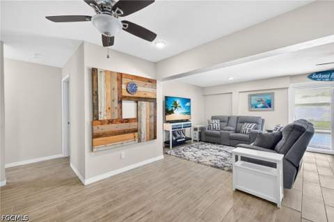 4547 SE 11th Ave, Cape Coral FL - photo 11 of 26