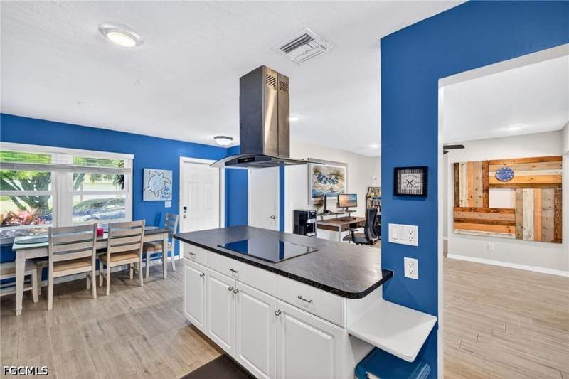 3 bedroom SingleFamilyResidence at 4547 SE 11th Ave, Cape Coral, Cape Coral — photo 5