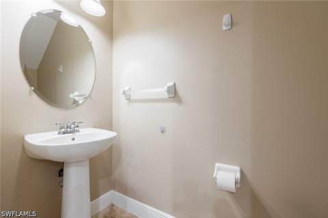 15715 Marcello Cir, Naples FL - photo 19 of 46