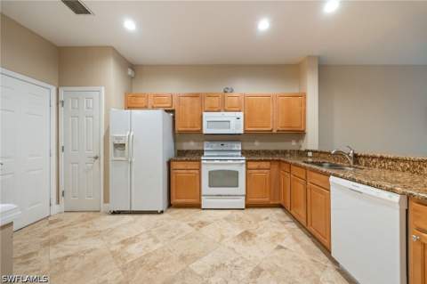 15715 Marcello Cir, Naples FL - photo 9 of 46
