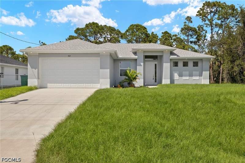 3 bedroom SingleFamilyResidence at 3112 16th St W, Lehigh Acres, Lehigh Acres — photo 2
