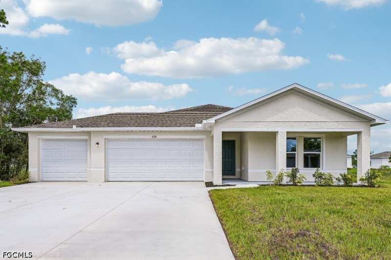 4 bedroom SingleFamilyResidence at 2910 45th St W, Lehigh Acres, Lehigh Acres — photo 1