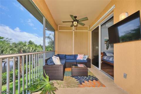 15256 Riverbend Blvd 202, North Fort Myers FL - photo 23 of 35