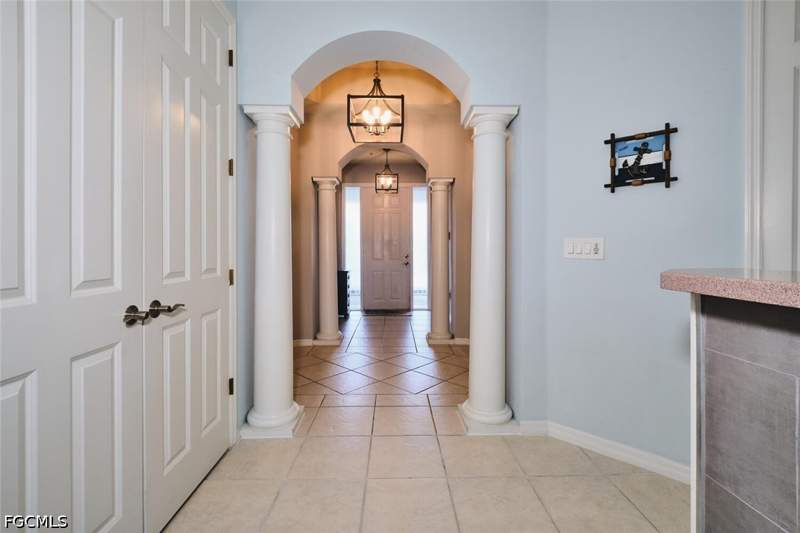 2 bedroom Condominium at 15256 Riverbend Blvd 202, Mariners Cove, North Fort Myers — photo 3
