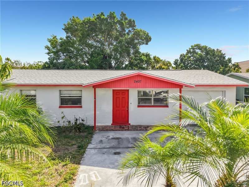 3 bedroom SingleFamilyResidence at 2407 Jaylen Watkins St, Fort Myers, Fort Myers — photo 1
