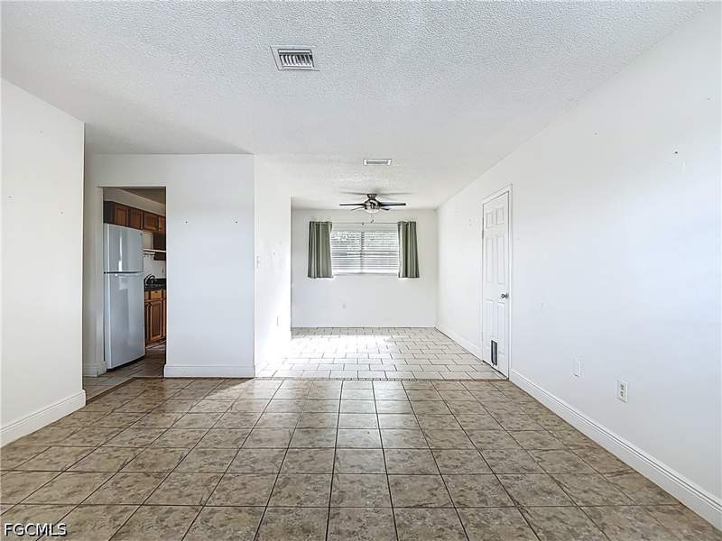3 bedroom SingleFamilyResidence at 2407 Jaylen Watkins St, Fort Myers, Fort Myers — photo 4