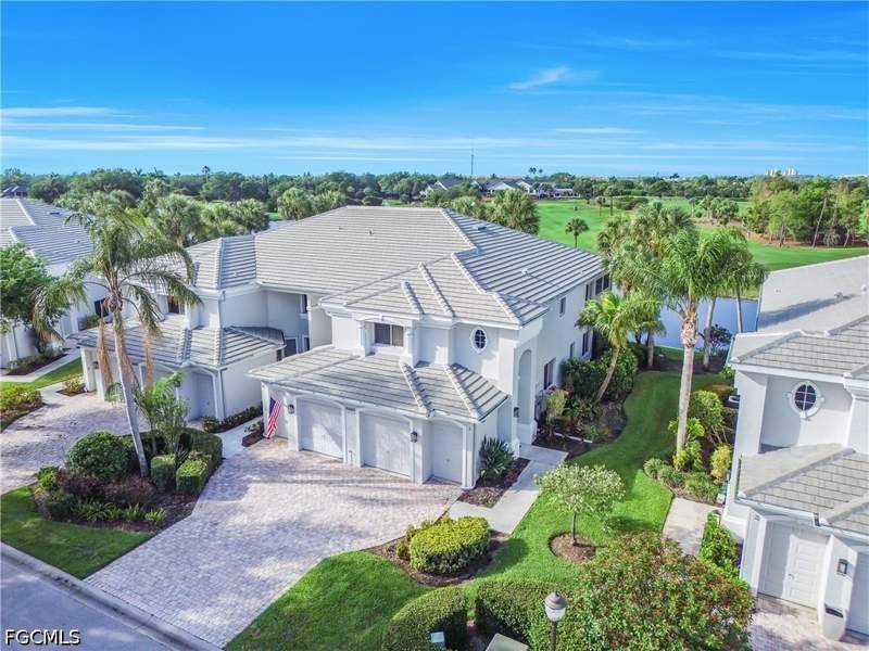 2 bedroom Condominium at 8460 Southbridge Dr 3, Southwind, Estero — photo 2