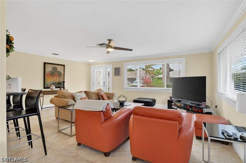 4 bedroom SingleFamilyResidence at 533 98th Ave N, Naples Park, Naples — photo 5
