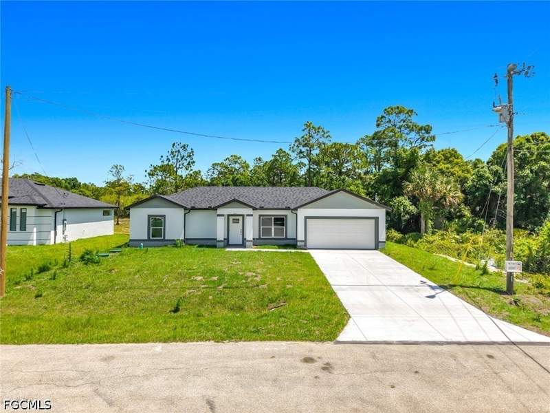 3 bedroom SingleFamilyResidence at 303 Long Ave S, Lehigh Acres, Lehigh Acres — photo 5
