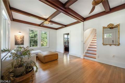 1473 Barcelona Ave, Fort Myers FL - photo 11 of 50