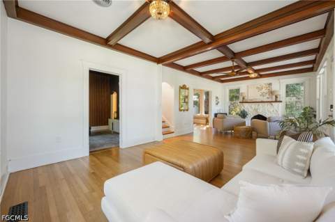 1473 Barcelona Ave, Fort Myers FL - photo 13 of 50