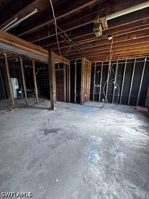 16540 Wisteria Dr, Fort Myers FL - photo 10 of 13