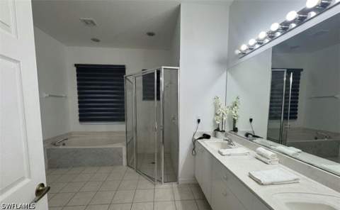 3935 10th Ave NE, Naples FL - photo 12 of 16