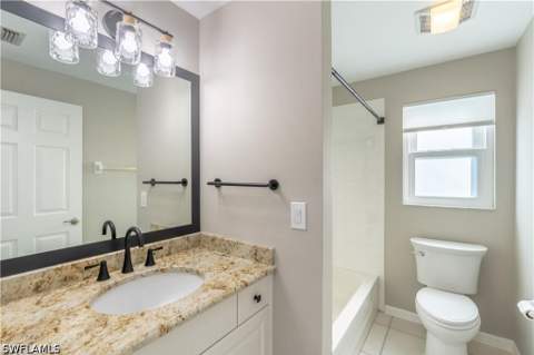 1704 Royal Cir 602, Naples FL - photo 11 of 29