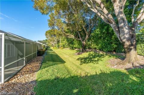 1704 Royal Cir 602, Naples FL - photo 21 of 29