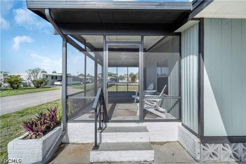 5655 Captain John Smith Loop, North Fort Myers FL - photo 8 of 48