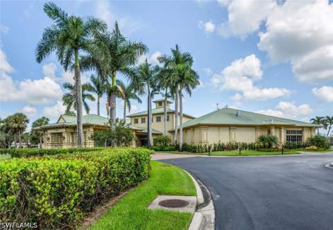 3980 Bishopwood Ct E 204, Naples FL - photo 23 of 28