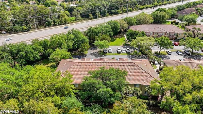 3 bedroom Condominium at 9400 Ivy Brook Run 110, Village Of Stoneybrook, Fort Myers — photo 2