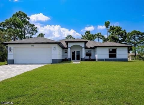 798 Bell Blvd S, Lehigh Acres FL - photo 6 of 28
