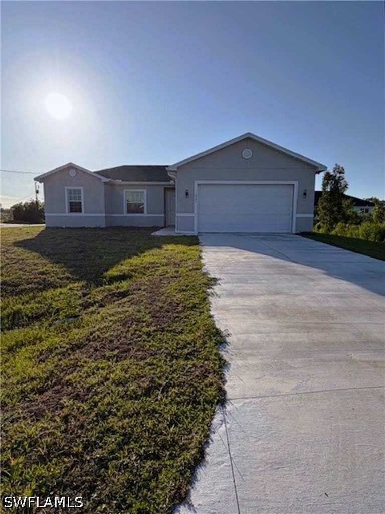 3 bedroom SingleFamilyResidence at 1927 Tryon Ct, Greenbriar, Lehigh Acres — photo 1