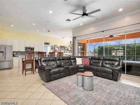 14484 Jekyll Island Ct, Naples FL - photo 6 of 24